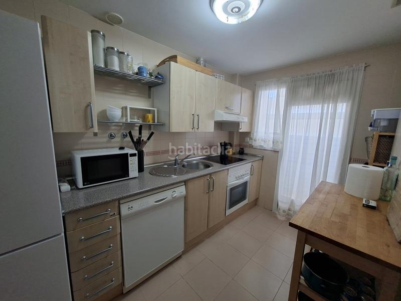 Foto 8950e22b-91b0-454d-8e04-ea8a23580b5b. Rent penthouse in avenida juan carlos i 10 in Costa Ballena - Largo norte Rota