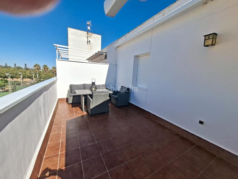 Foto dbc22822-b3a9-46c4-a473-4ec93c9abcca. Rent penthouse in avenida juan carlos i 10 in Costa Ballena - Largo norte Rota