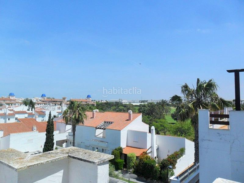 Foto cab58b7b-b8aa-4939-a648-e100a5599dc9. Rent penthouse in calle peña del águila 2 in Costa Ballena Golf Rota