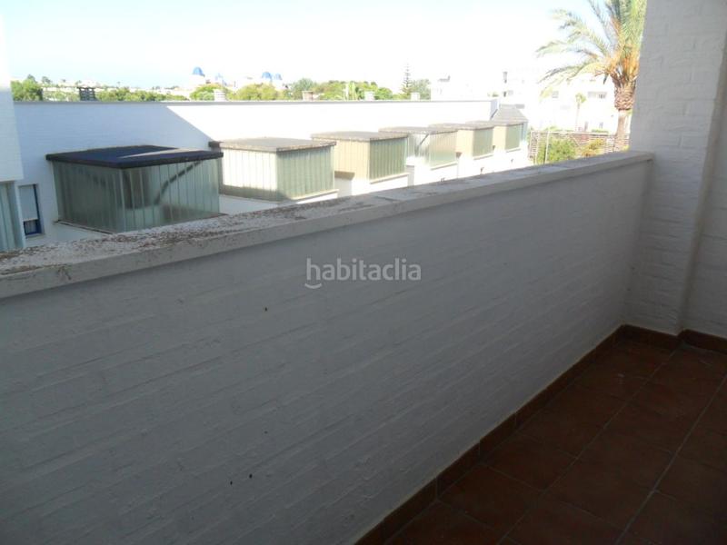 Foto caa41fd8-113f-44b9-bc86-504e0f31e330. Rent duplex in calle tehigo 2 in Costa Ballena Golf Rota