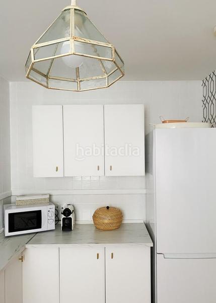 Foto 5b9f2e92-ec04-4acd-b501-258595d5a9db. Lloguer apartament a avenida carla de orleans 4 a Rota