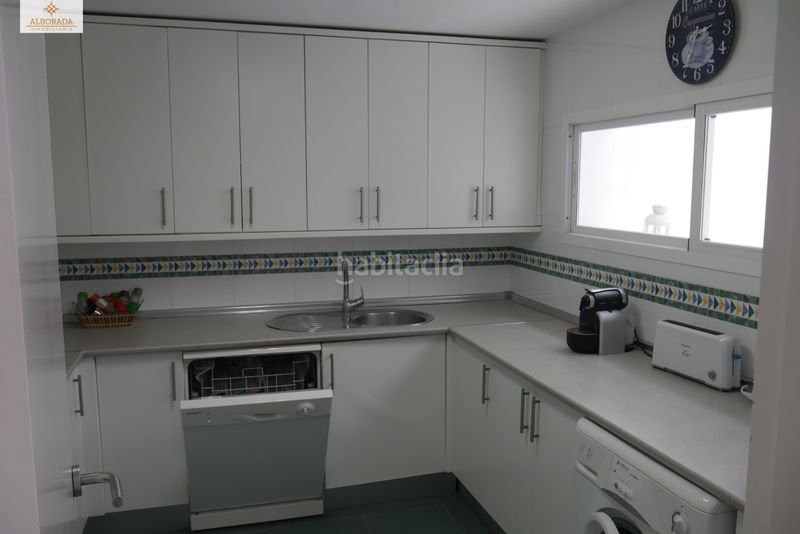 Foto e241f566-4b3b-4675-8f69-8f9d0786283e. Casa a schiera con riscaldamento parcheggio piscina in Conil de la Frontera