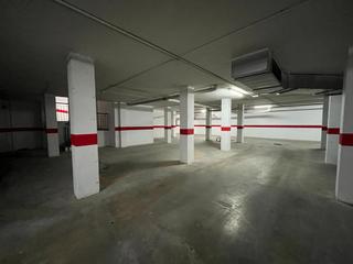 Posto auto in Palacios y Villafranca (Los). Garaje en venta en feria nueva.