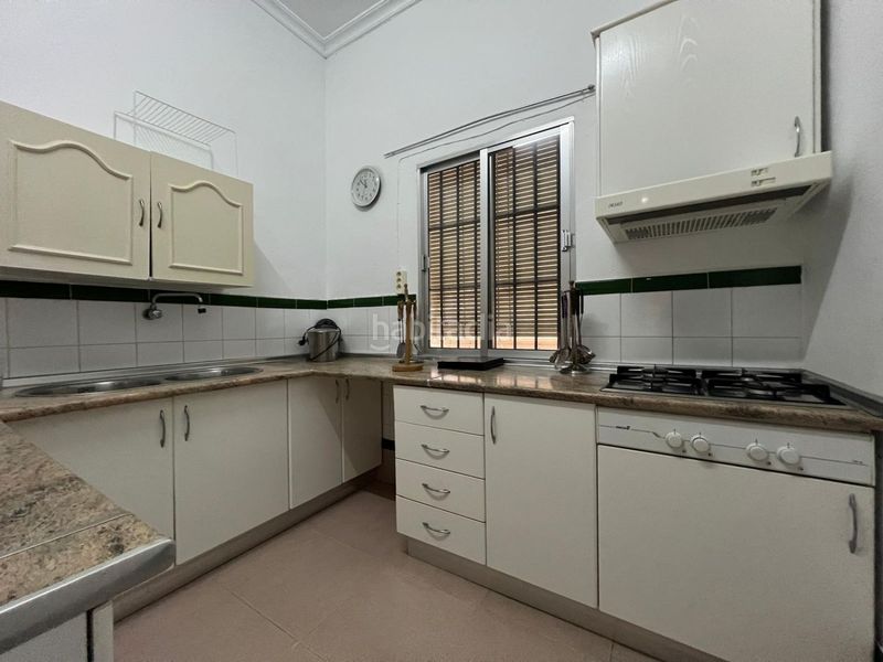 Foto df29cd29-18b9-4a77-bc4e-b13d6b2e9759. House with pool in Palacios y Villafranca (Los)