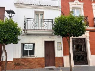 Maison à Palacios y Villafranca (Los). Casa en venta en centro  real, 4 dormitorios.