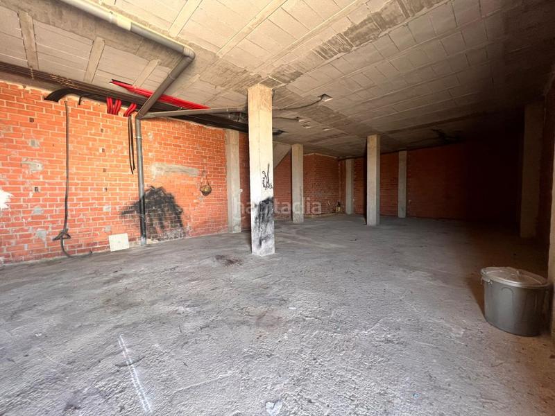 Foto f2eea053-3c45-4ca4-ba56-3d0bf65845e9. Local comercial local com. en venta en la nana. en Palacios y Villafranca (Los)