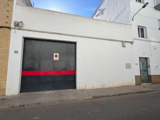 Haus in Palacios y Villafranca (Los). Casa en venta en centro.