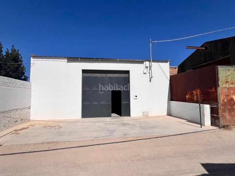 Foto e31ae8c1-b632-47a6-8d3d-81287abb0b05. Miete fabrikhalle in Palacios y Villafranca (Los)