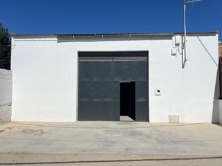 Industrial building in Palacios y Villafranca (Los)
