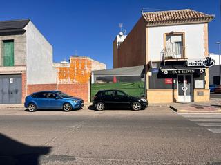 Terreno residencial en Palacios y Villafranca (Los). Solar en venta en los palacios y villafranc.