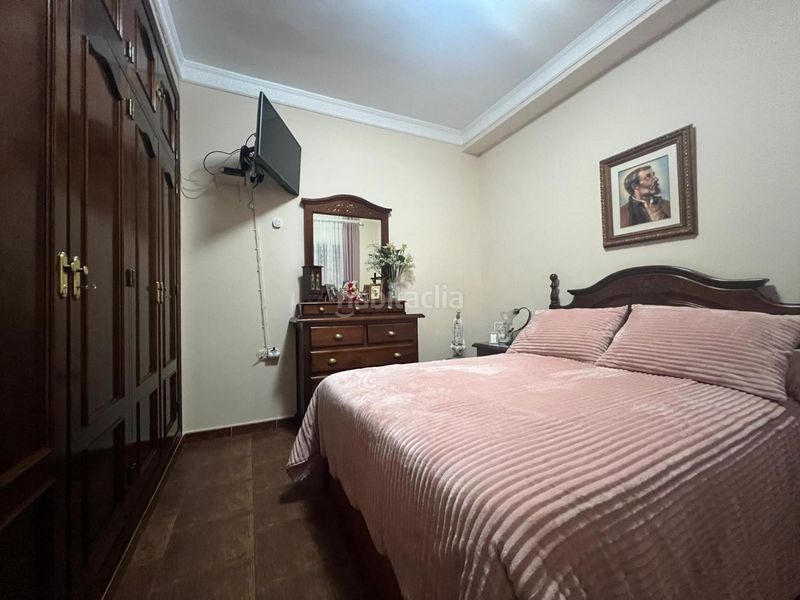 Foto ffe16b8e-510d-4144-ae08-7c43402b060a. Casa a Guillena pueblo Guillena