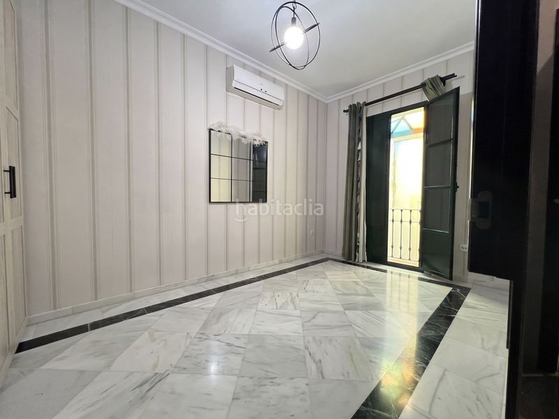 Foto 45c960c8-da30-4a10-90c2-5cb10a2d6942. House with parking in Palacios y Villafranca (Los)