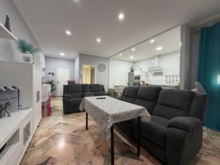 Pis a Palacios y Villafranca (Los). Piso en venta en los palacios y villafranc, 3 dormitorios.