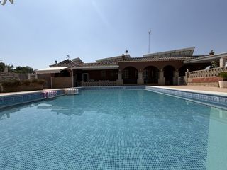 House in Palacios y Villafranca (Los). Casa en venta en los palacios y villafranc, 3 dormitorios.