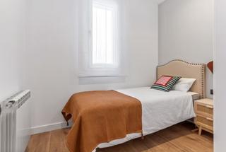 Miete Etagenwohnung  Passatge d'aragó 113