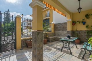 Casa adossada  Plaza plaza de la paz. Amplia casa en alora pueblo