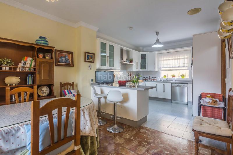 Foto 413ca388-5581-4363-bb78-11f3e190692d. Semi detached house with heating parking in Álora