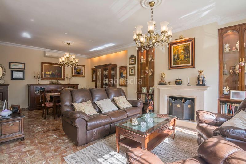 Foto 4ad5ac82-6298-410e-8c21-20332f8a60f3. Semi detached house with heating parking in Álora