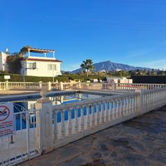 Semi detached house  Calle calle pico del aneto