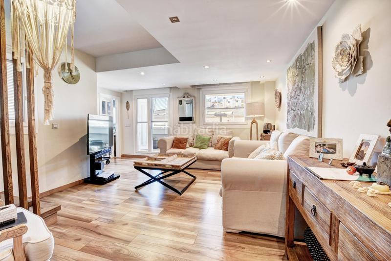 Foto b1ef622d-8b16-4c6c-83cf-0b1d4e3688d5. Àtic amb calefacció aparcament piscina a Puerto Marina Benalmádena