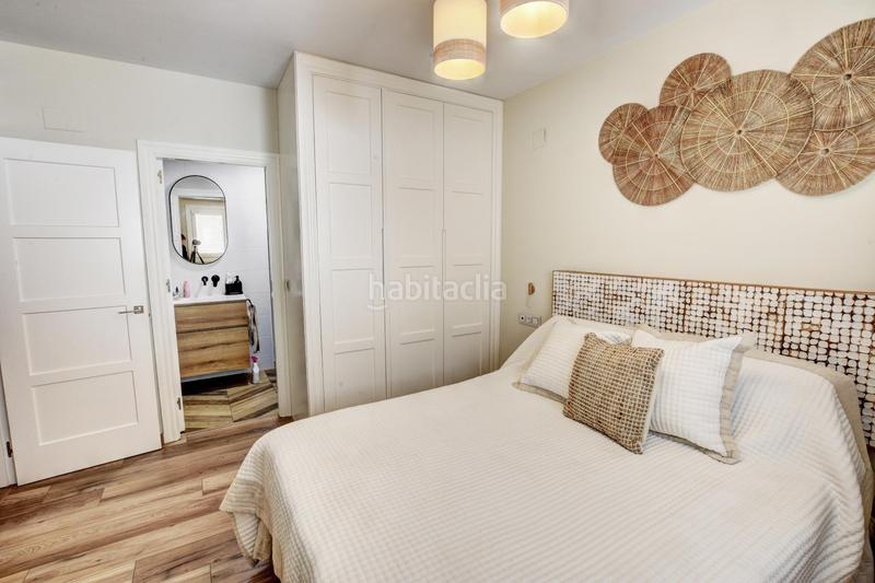 Foto fb4aa888-ee04-424e-9a15-950fcbd3917c. Àtic amb calefacció aparcament piscina a Puerto Marina Benalmádena