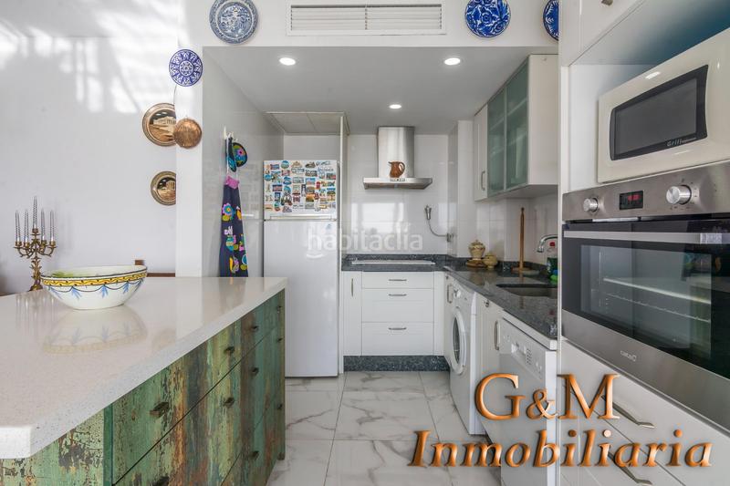 Foto cfbb2f4c-b948-47db-9f47-89b6e2bb48b4. Etagenwohnung mit heizung pool in Playamar - Benyamina Torremolinos