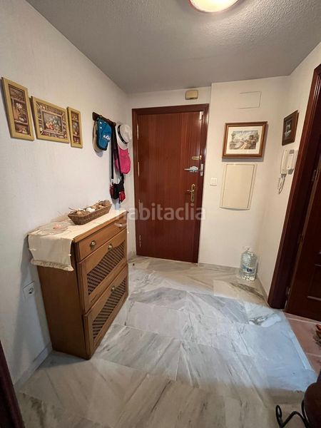 Foto 0a7cd799-e671-4f94-9312-74315dda5dcf. Pis amb aparcament piscina a los jardines de Marbella - la ermita Marbella