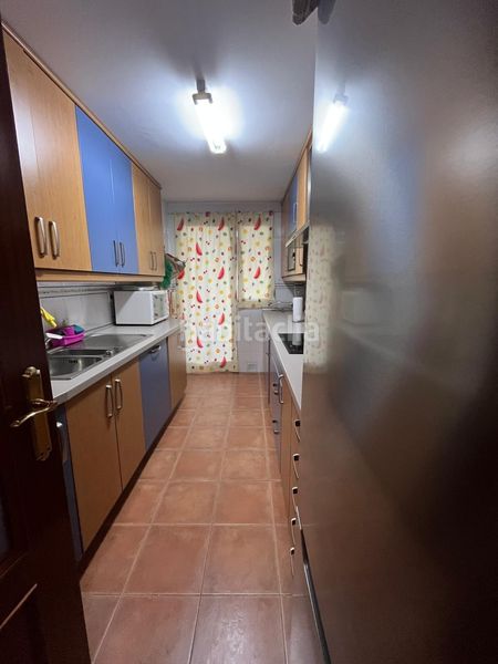 Foto c2d44ed8-bd32-4537-98d4-5b7a617d5653. Pis amb aparcament piscina a los jardines de Marbella - la ermita Marbella