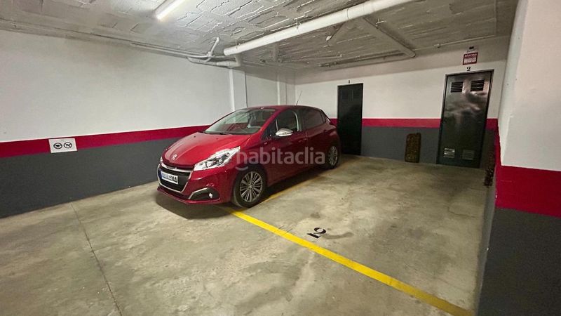 Foto b87544cd-fd2e-478d-a7a6-90e6d6d435b2. Àtic a calle babor a Zona Centro Comercial Torrequebrada Benalmádena