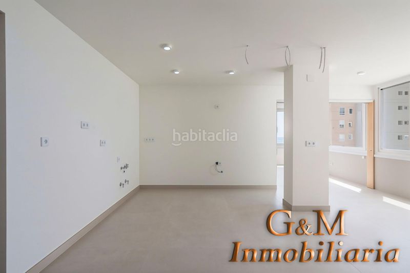 Foto f3b5c420-6f45-4bb0-abc5-1973e9935799. Pis amb piscina a Playamar - Benyamina Torremolinos