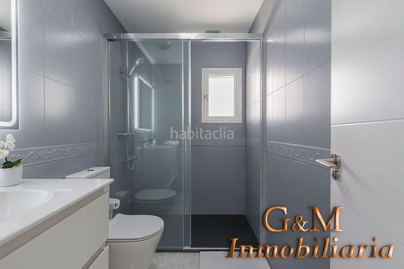 Foto 3edb48ed-c2f6-4288-93a8-b82d2f7732d9. Casa adossada amb piscina a Cabopino - Artola Marbella