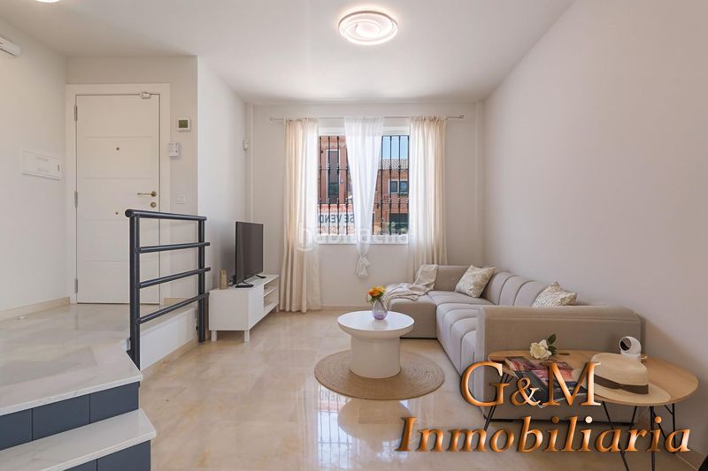 Foto 668856a7-c296-47e6-bc61-db3ca5aa3866. Casa adossada amb piscina a Cabopino - Artola Marbella