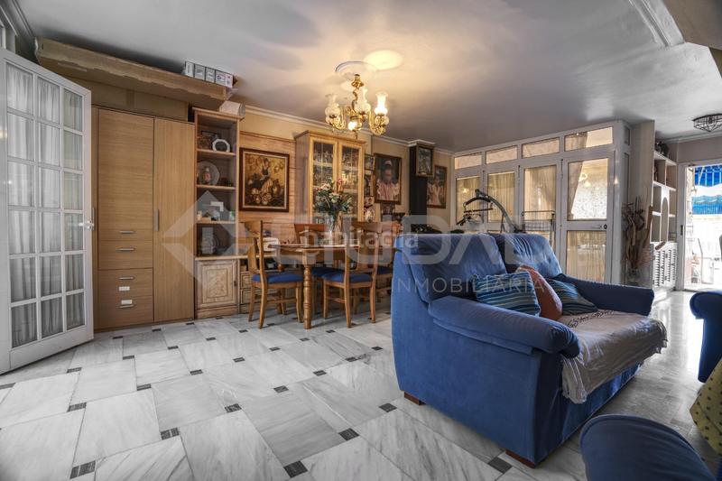 Foto 4cb72faa-7ce4-4aed-94c5-9f79fd9737c1. Semi detached house in Las Almenas Tomares