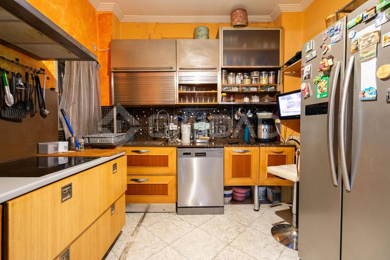 Foto 6f0325e3-ce9f-40bc-b6b1-88a605db64d1. Maison jumelée dans El Cerro Sevilla