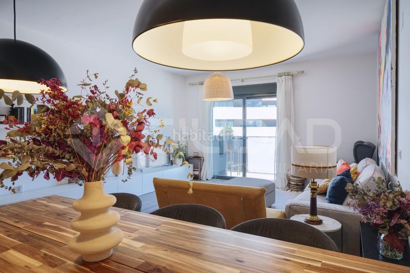 Foto 033d313e-8952-402e-926a-f20110493028. Pis amb aparcament piscina a Centro Tomares