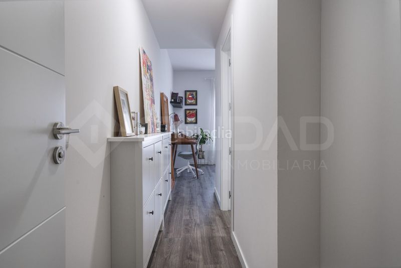 Foto 9ac2c0a7-4926-4639-9c24-af65a930ac17. Pis amb aparcament piscina a Centro Tomares