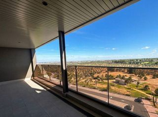 Penthouse in Aljamar. Estrena la vivienda que siempre has soñado con vistas al zaudín.