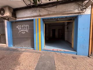 Business premise in Barrio Alto. Local comercial en venta en san juan de aznalfarache  barrio alt