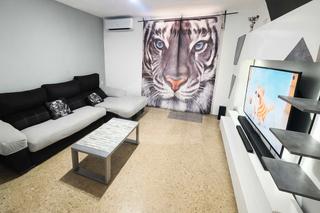 Pis  Calle arlanza. Piso en venta en la palma, málaga