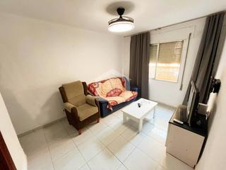 Miete Etagenwohnung  Avenida de santiago ramón y cajal. Piso en alquiler en sagrada familia