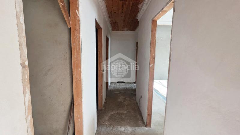 Foto 4cf61ac6-ba52-4967-b008-8fe222ea023a. Casa amb xemeneia aparcament a Arenas