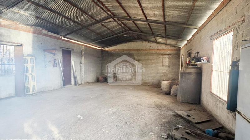 Foto 8bcff7aa-ae57-4425-81b3-90910bf32c9c. Casa amb xemeneia aparcament a Arenas