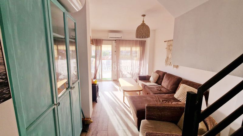 Foto e0ea6d26-d445-468e-800d-c3dd7a3c8875. Dúplex a Barrio de Ciudad Jardín Málaga