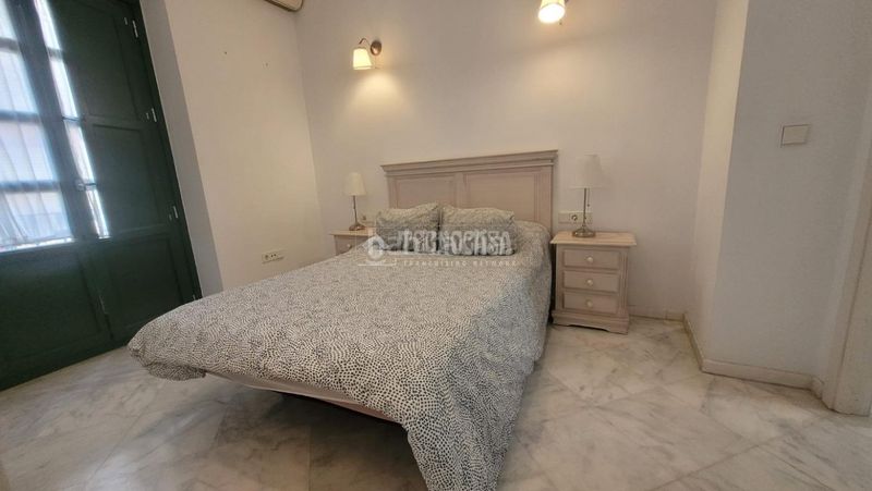 Foto 755d8d1c-05ad-4b84-b3d9-c6bececcb77a. Rent flat in Triana Casco Antiguo Sevilla
