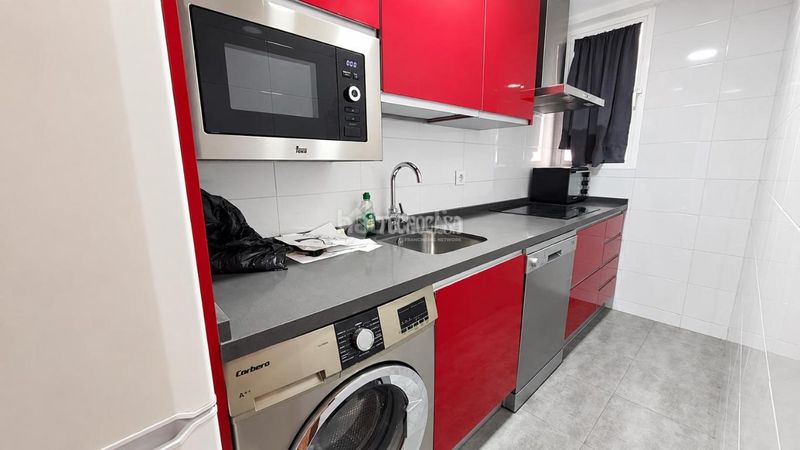 Foto 4bf3145c-ada6-4630-a018-8fd19ddae678. Flat in Triana Casco Antiguo Sevilla