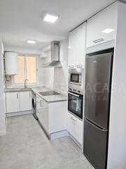 Pis a Girón - Las Delicias. Piso en venta en tabacalera