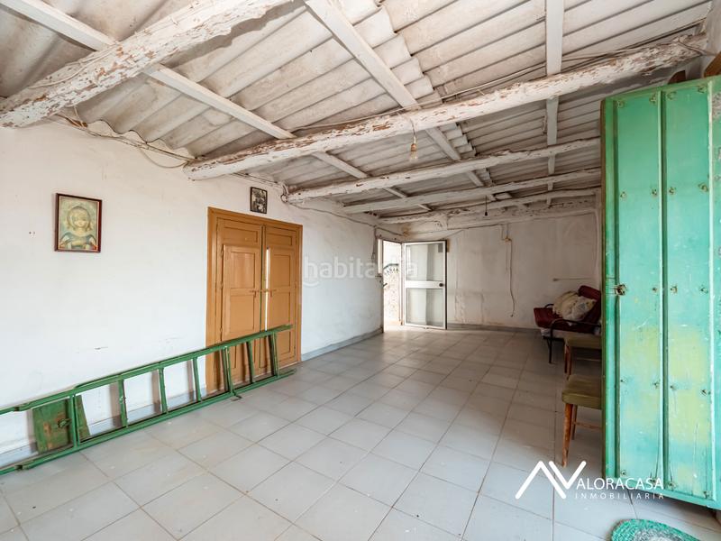 Foto e07ead4f-0d59-409f-959b-cd3fbfbc4ec1. Casa  con local en venta en Álora