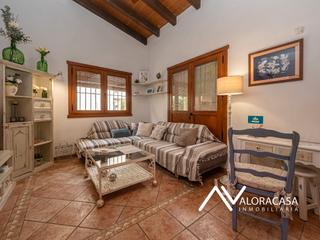Xalet  Calle la cruz. Chalet en venta en coín.
