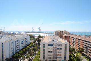 Location Appartement à Calle héroe de sostoa 118. Piso en alquiler en huelin