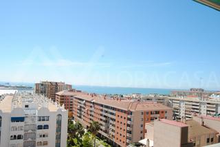 Location Appartement à Calle héroe de sostoa 118. Piso en alquiler en huelin
